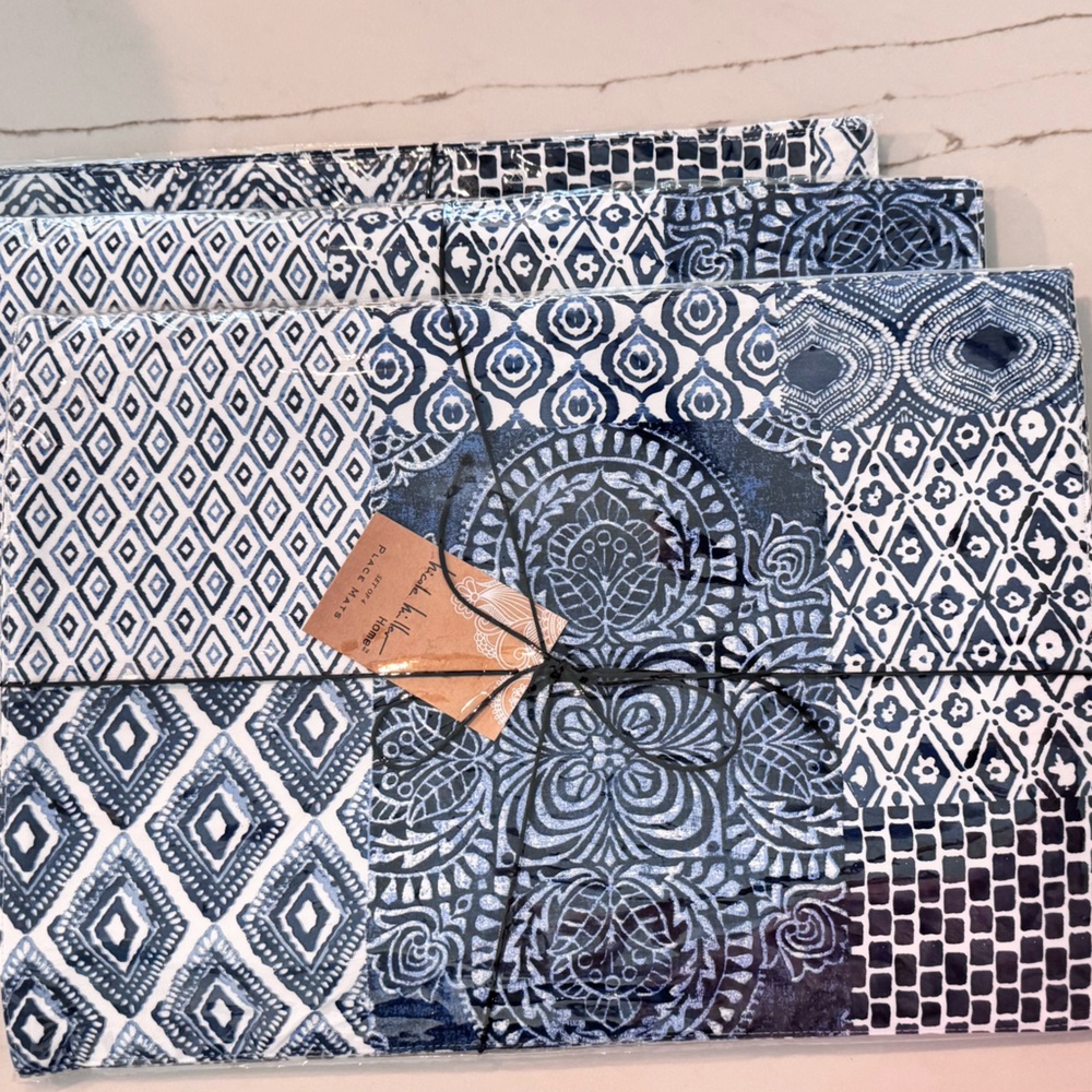 NWT 12 Nicole Miller Blue Patterned Placemat Sets